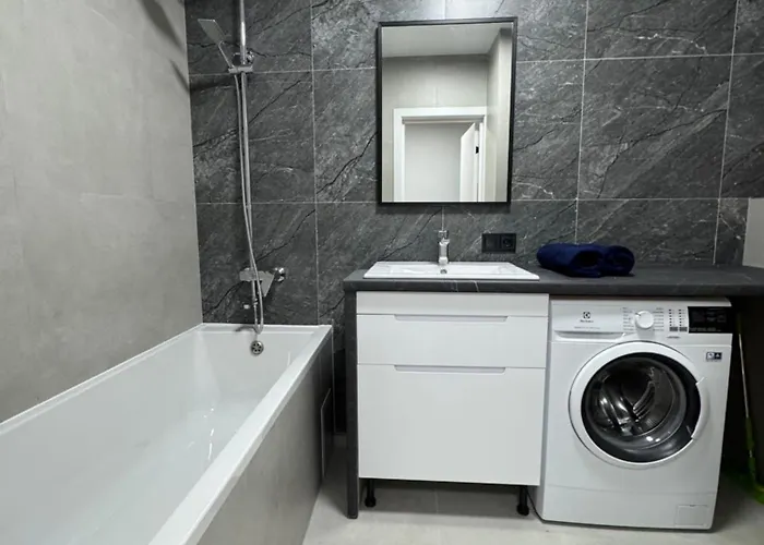 новобудова стрийська 45а Fabrik гашека автовокзал подобово Apartamento Leópolis