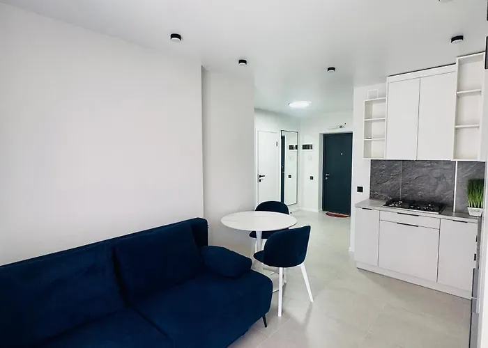 новобудова стрийська 45а Fabrik гашека автовокзал подобово Apartmán